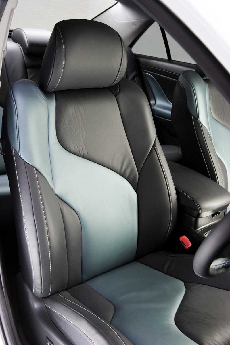 Illustration for article titled Australian Toyota HC-CV Concept Dangerously Close To Cool